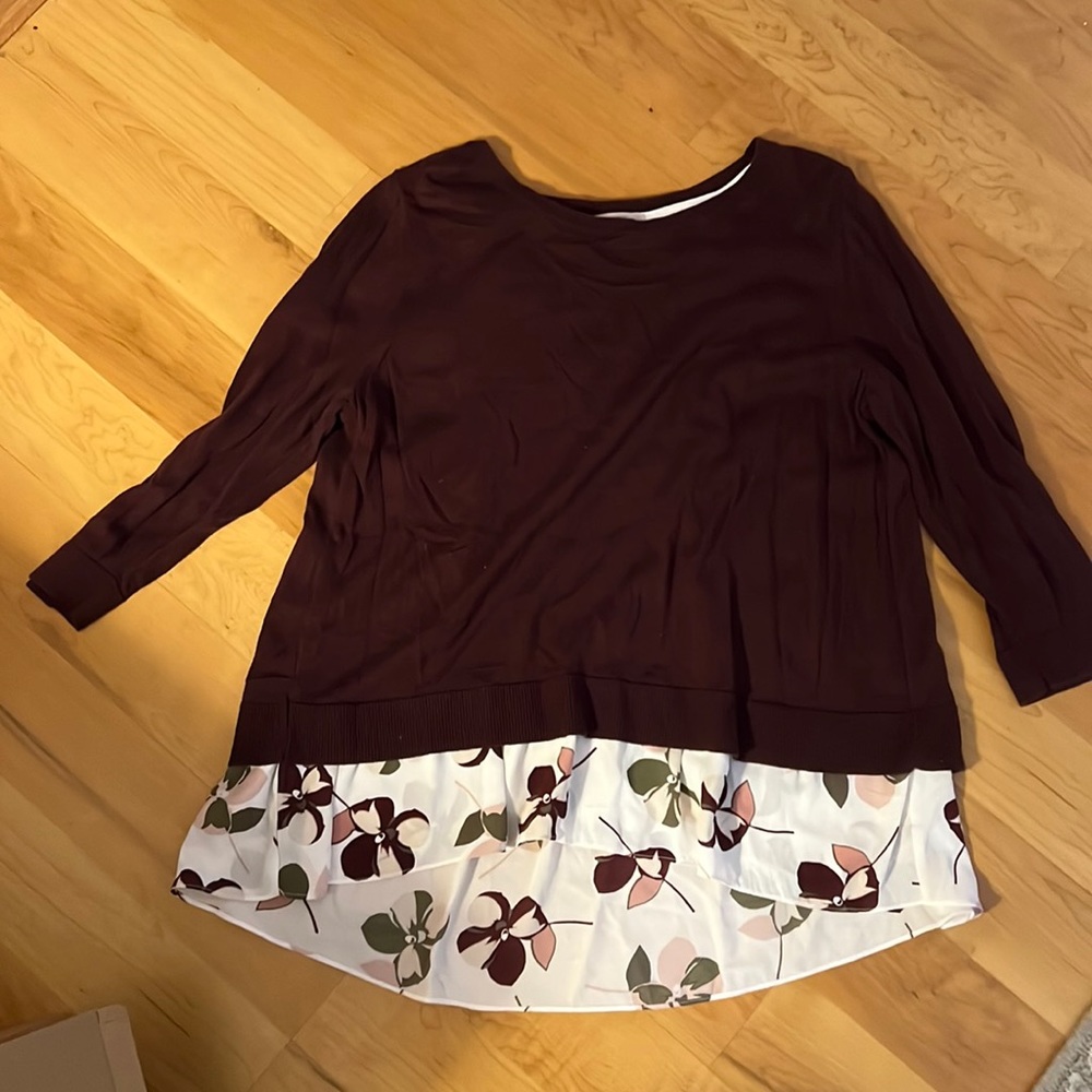 Lg Petite, lightweight sweater from The Loft outlet.